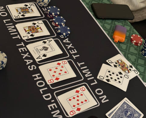 1768064772328276.jpg 德州撲克快速入門:新手必學技巧與策略指南