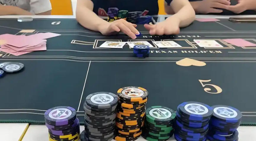 1768065262344990.jpg 德州撲克連續獲勝全攻略:提升勝率的策略與心態技巧