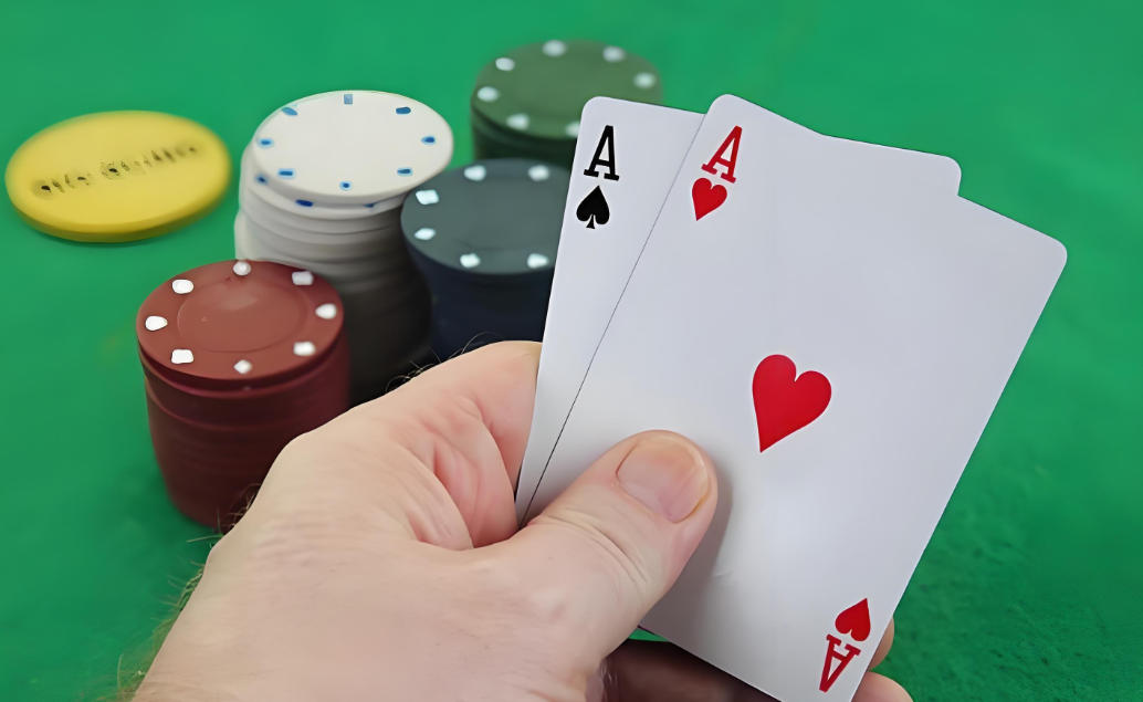 1768066785194206.jpg 德州撲克比賽全方位策略解析:從入門思維到決勝關鍵的實戰指南