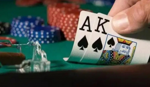 德州撲克讀牌技巧與思路全攻略：從入門到進階的策略指南