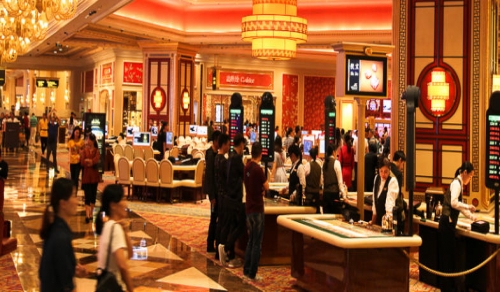 紅狗中的牌面大小與賠率：如何提高你的勝率？