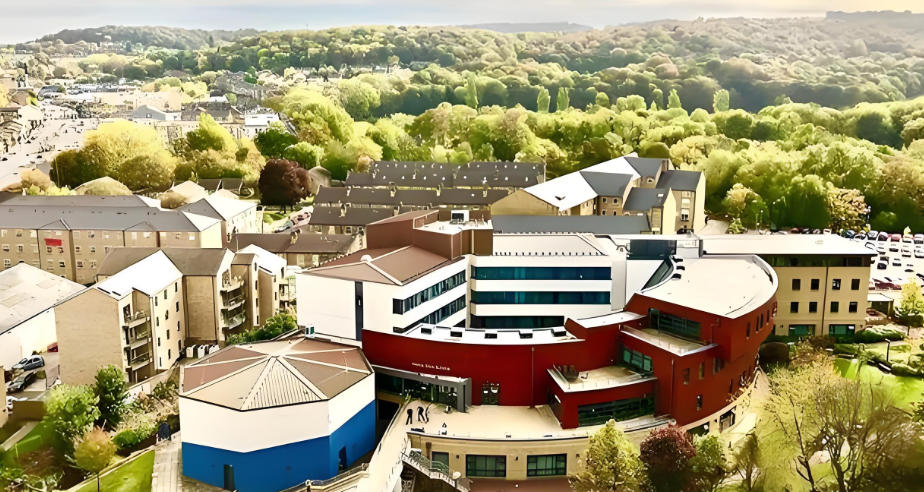 1768411349837843.jpg 哈德斯菲爾德賭場 (Huddersfield Casino)